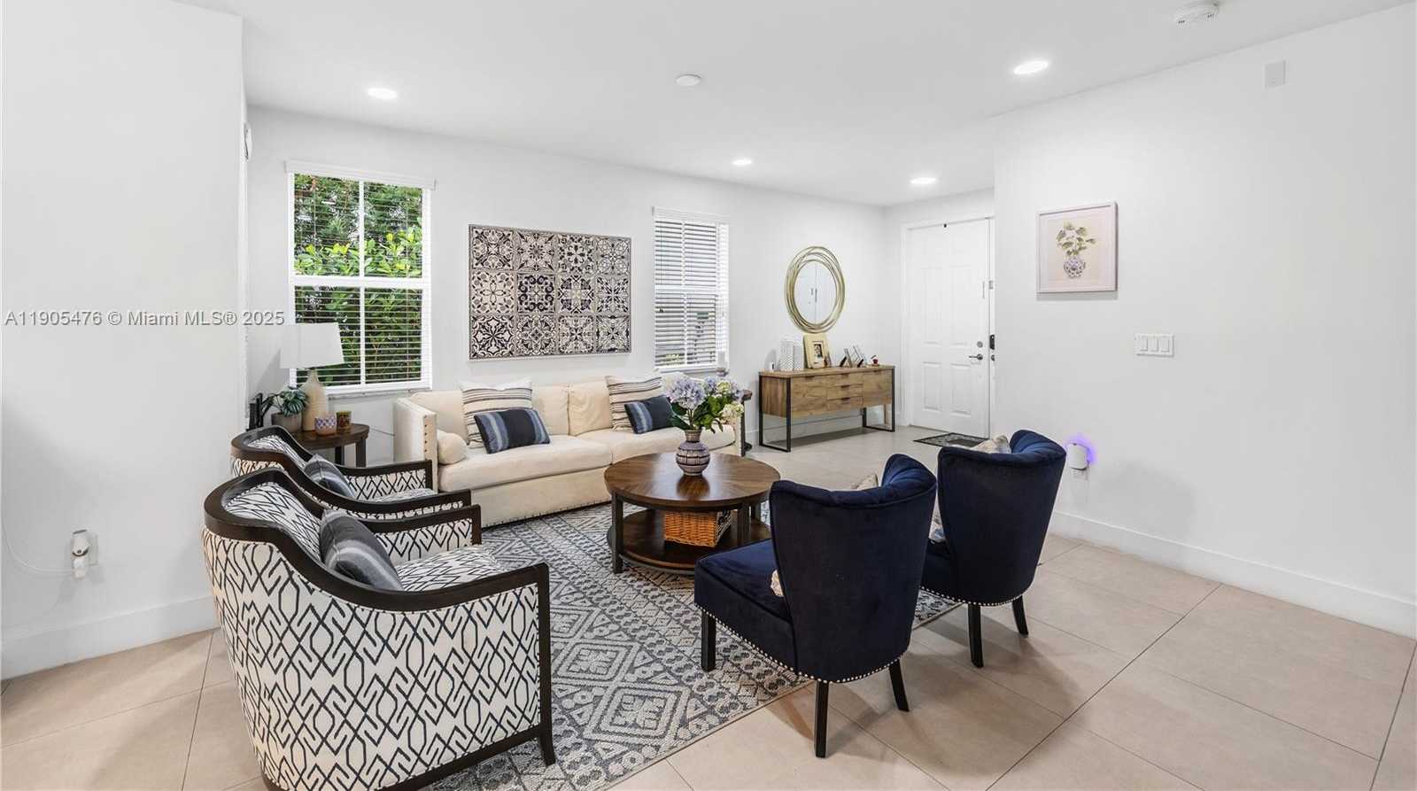 Small Image of 10470 NORTH WEST 69TH TER, Doral Number 18