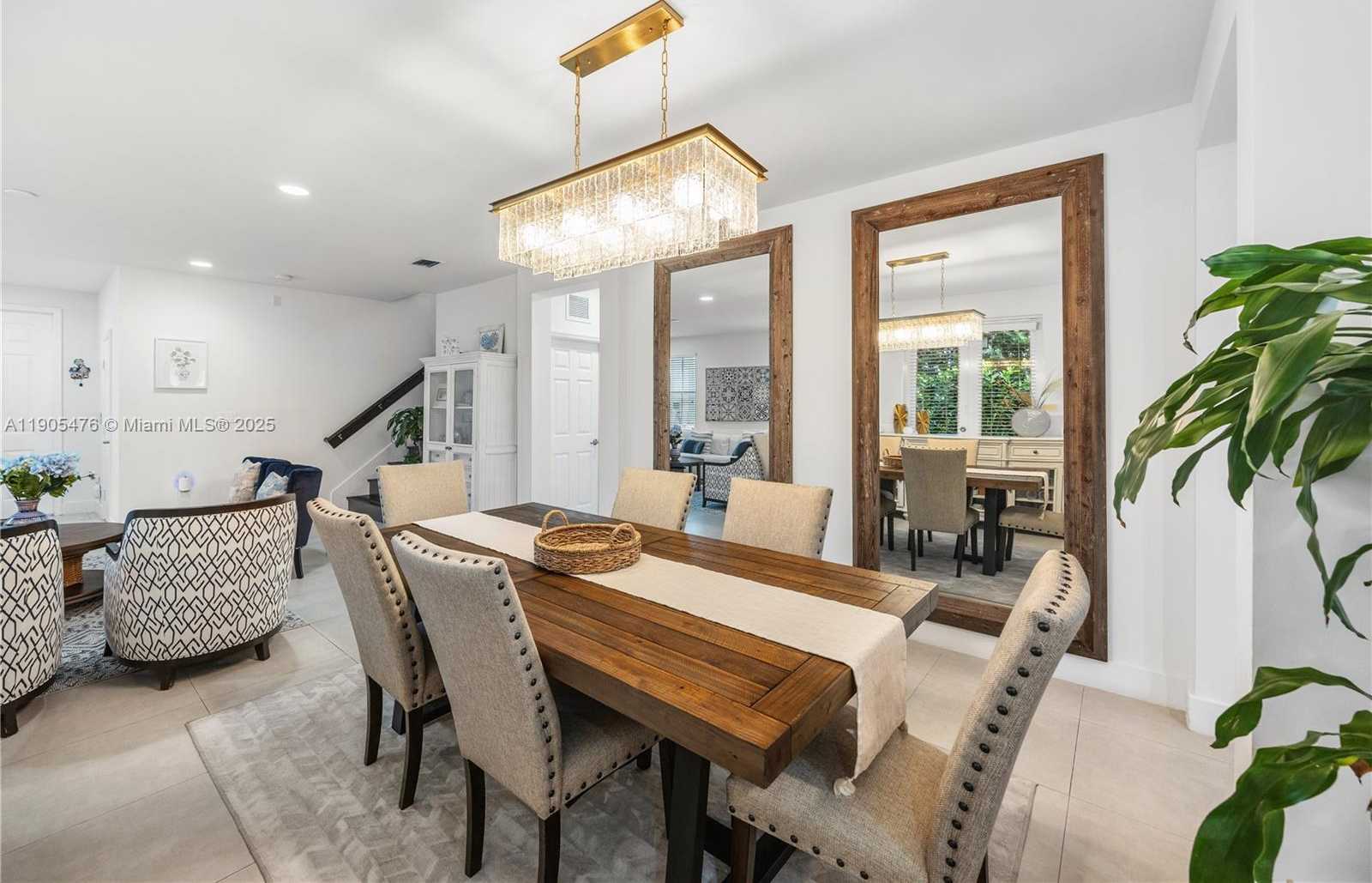 Small Image of 10470 NORTH WEST 69TH TER, Doral Number 22