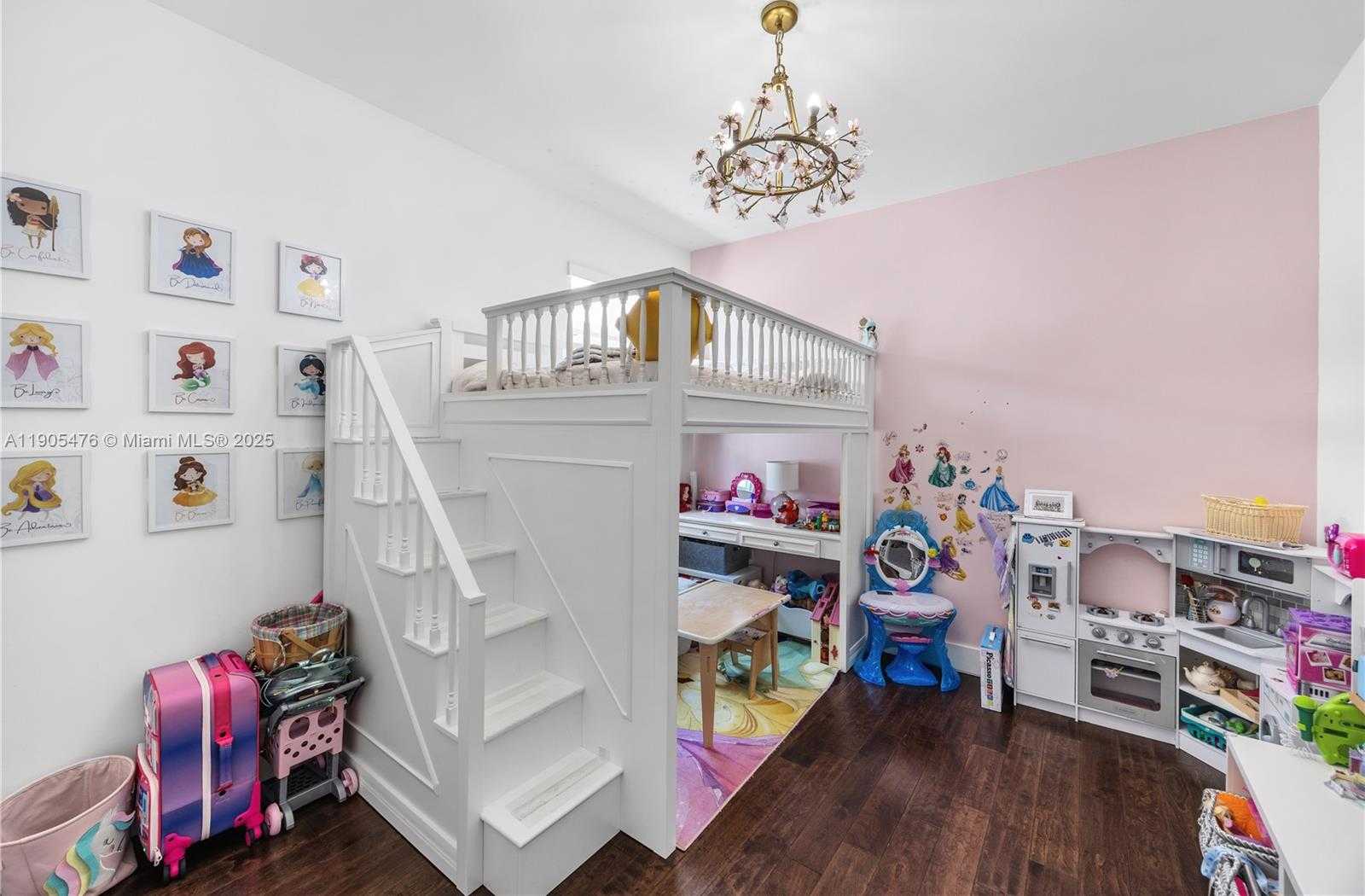 Small Image of 10470 NORTH WEST 69TH TER, Doral Number 28