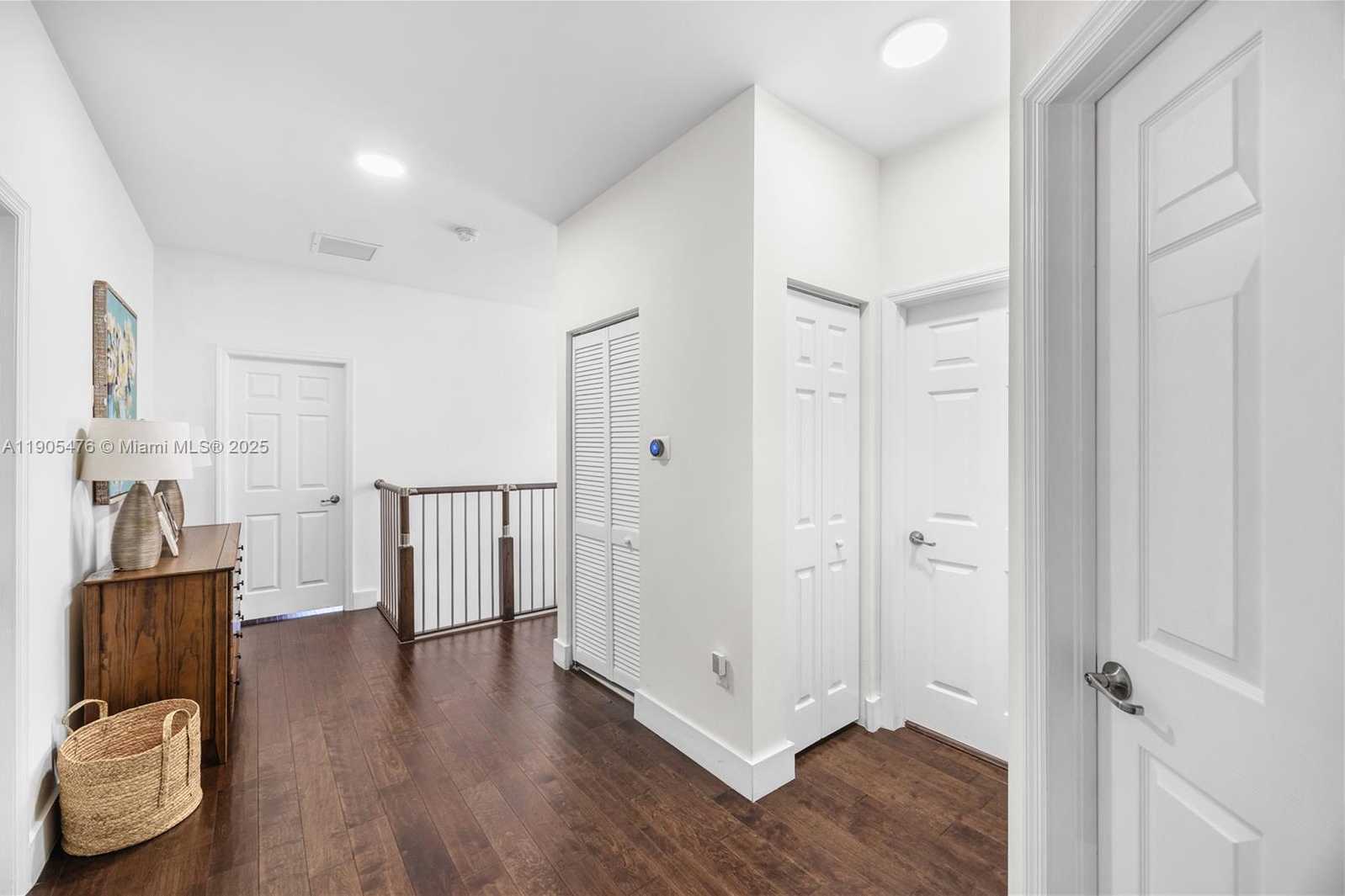 Small Image of 10470 NORTH WEST 69TH TER, Doral Number 40