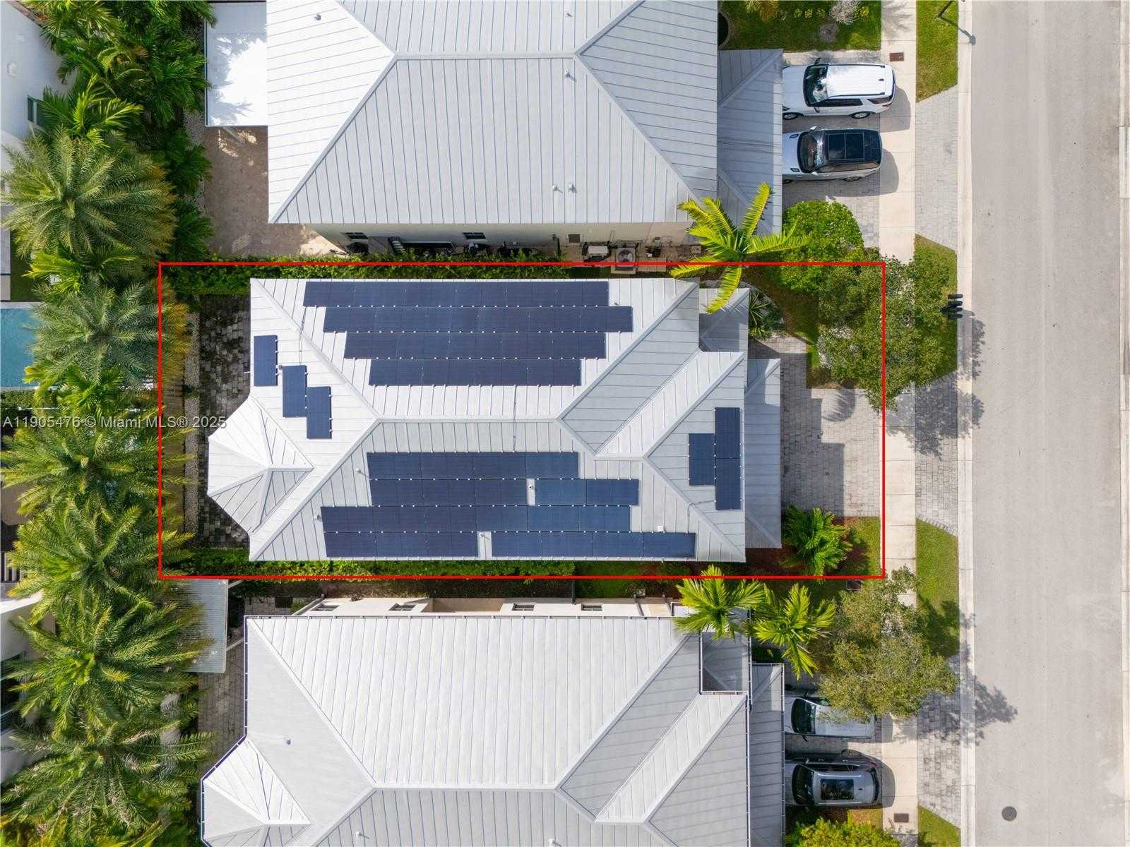 Small Image of 10470 NORTH WEST 69TH TER, Doral Number 5