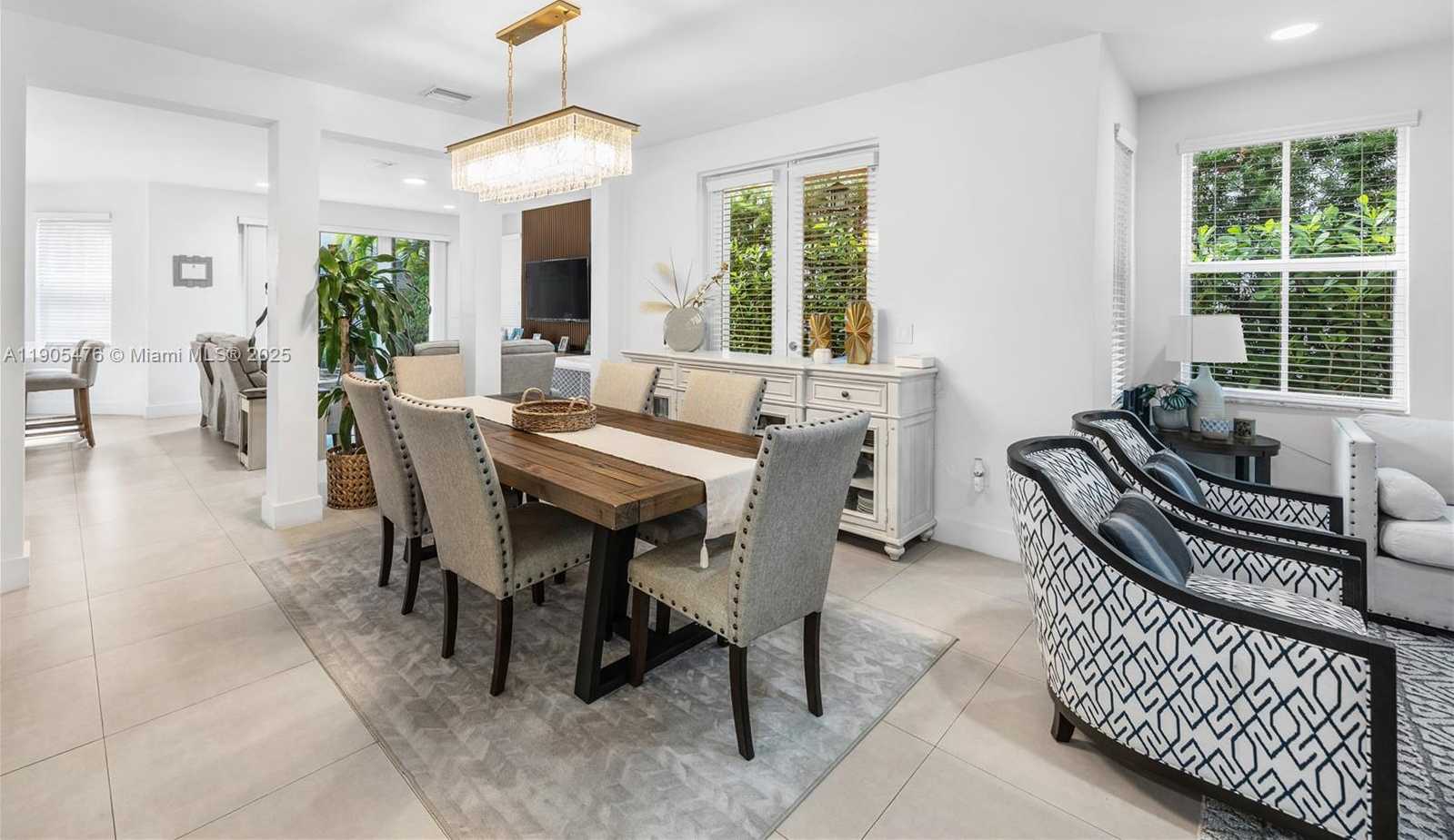 Small Image of 10470 NORTH WEST 69TH TER, Doral Number 51