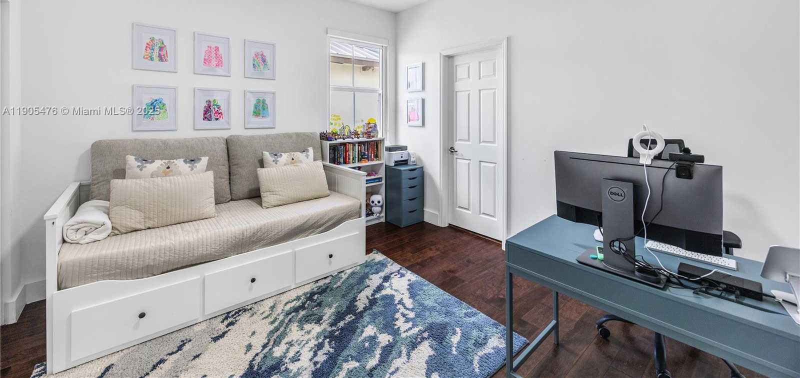 Small Image of 10470 NORTH WEST 69TH TER, Doral Number 54