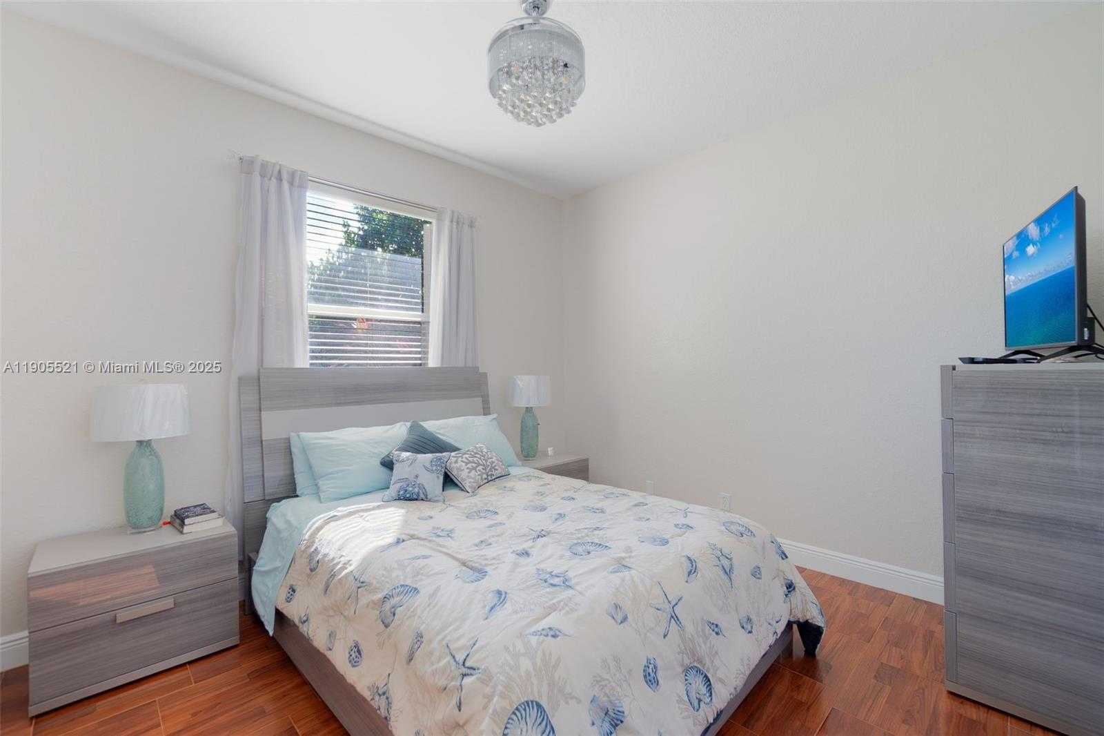 Small Image of 2675 CLIPPER CIR, West Palm Beach Number 22