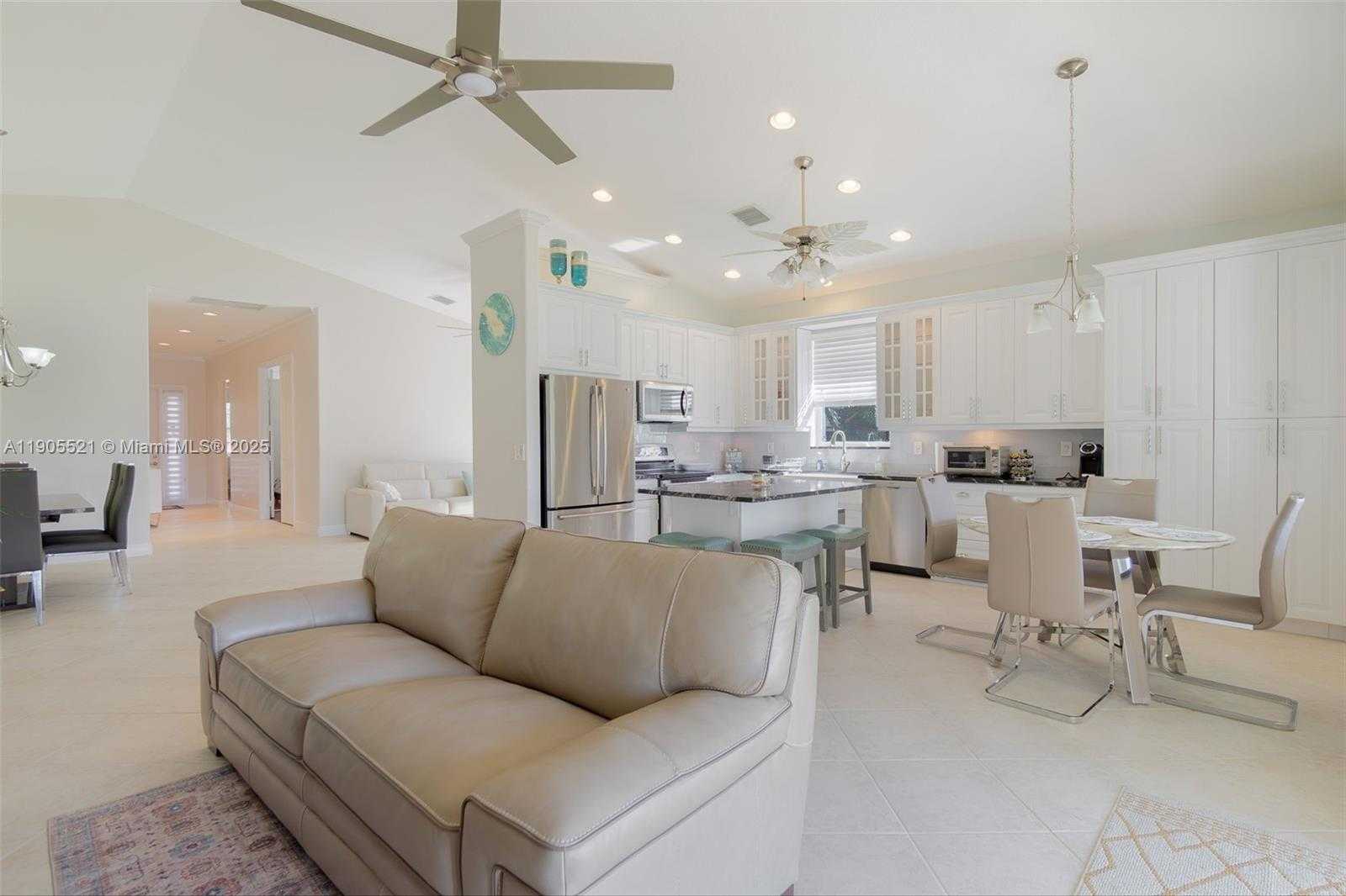Small Image of 2675 CLIPPER CIR, West Palm Beach Number 6