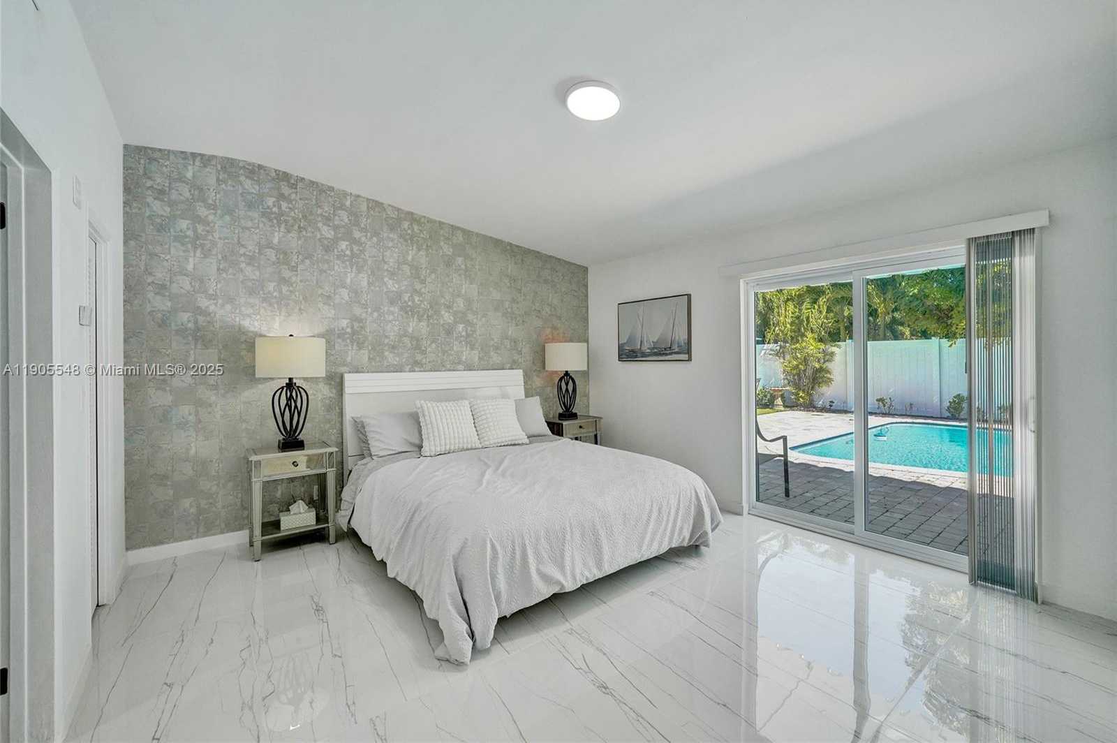 Small Image of 2201 SOUTH EAST 19TH ST, Fort Lauderdale Number 15