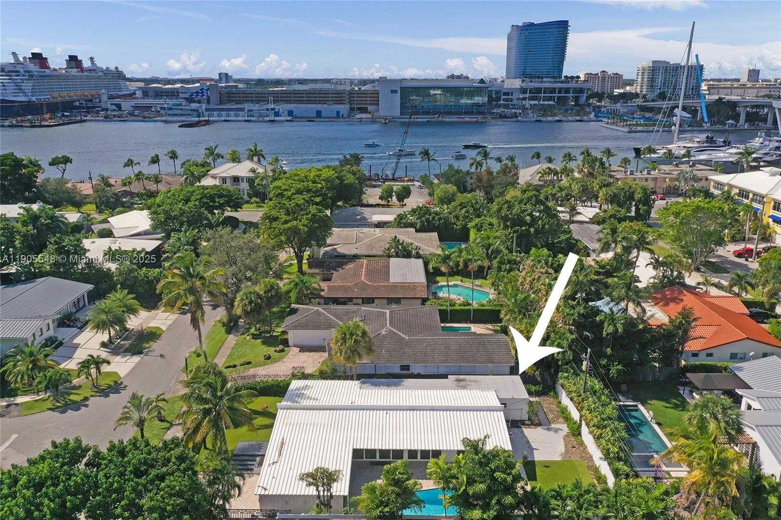 Small Image of 2201 SOUTH EAST 19TH ST, Fort Lauderdale Number 2