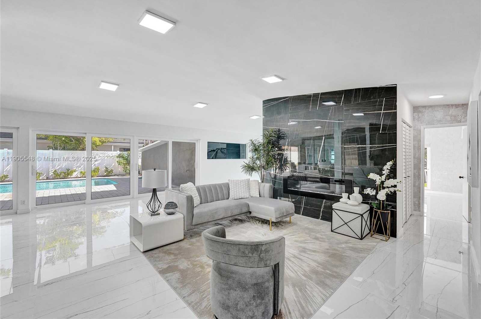 Small Image of 2201 SOUTH EAST 19TH ST, Fort Lauderdale Number 26