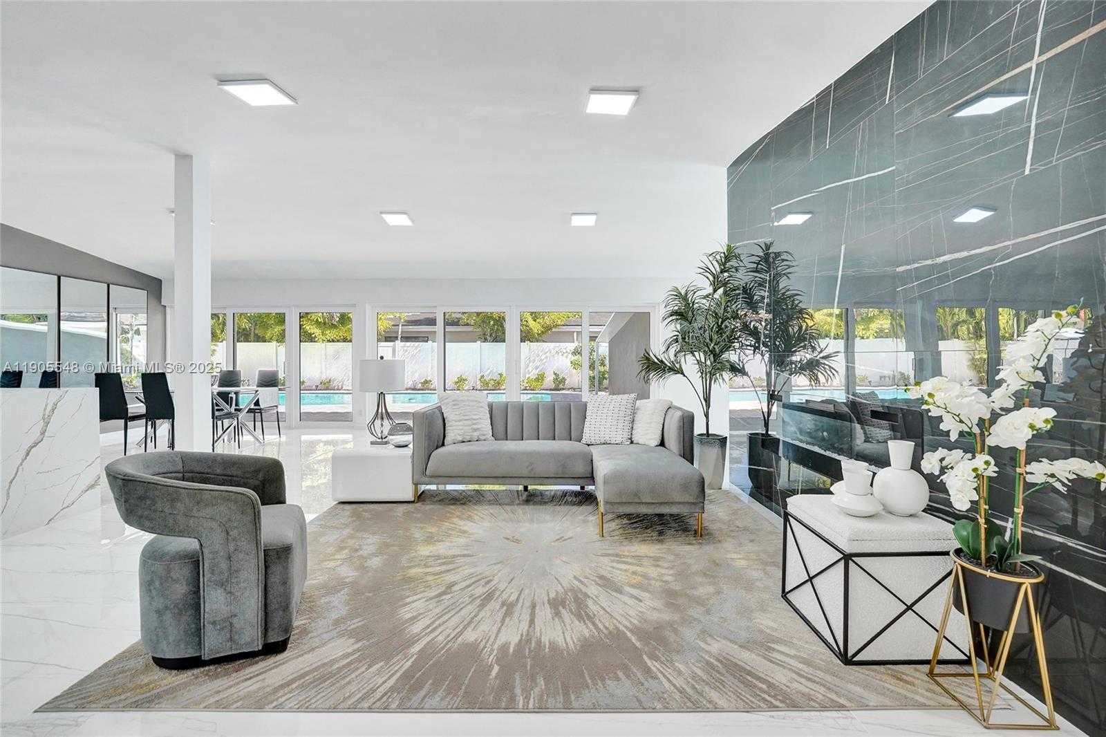 Small Image of 2201 SOUTH EAST 19TH ST, Fort Lauderdale Number 27