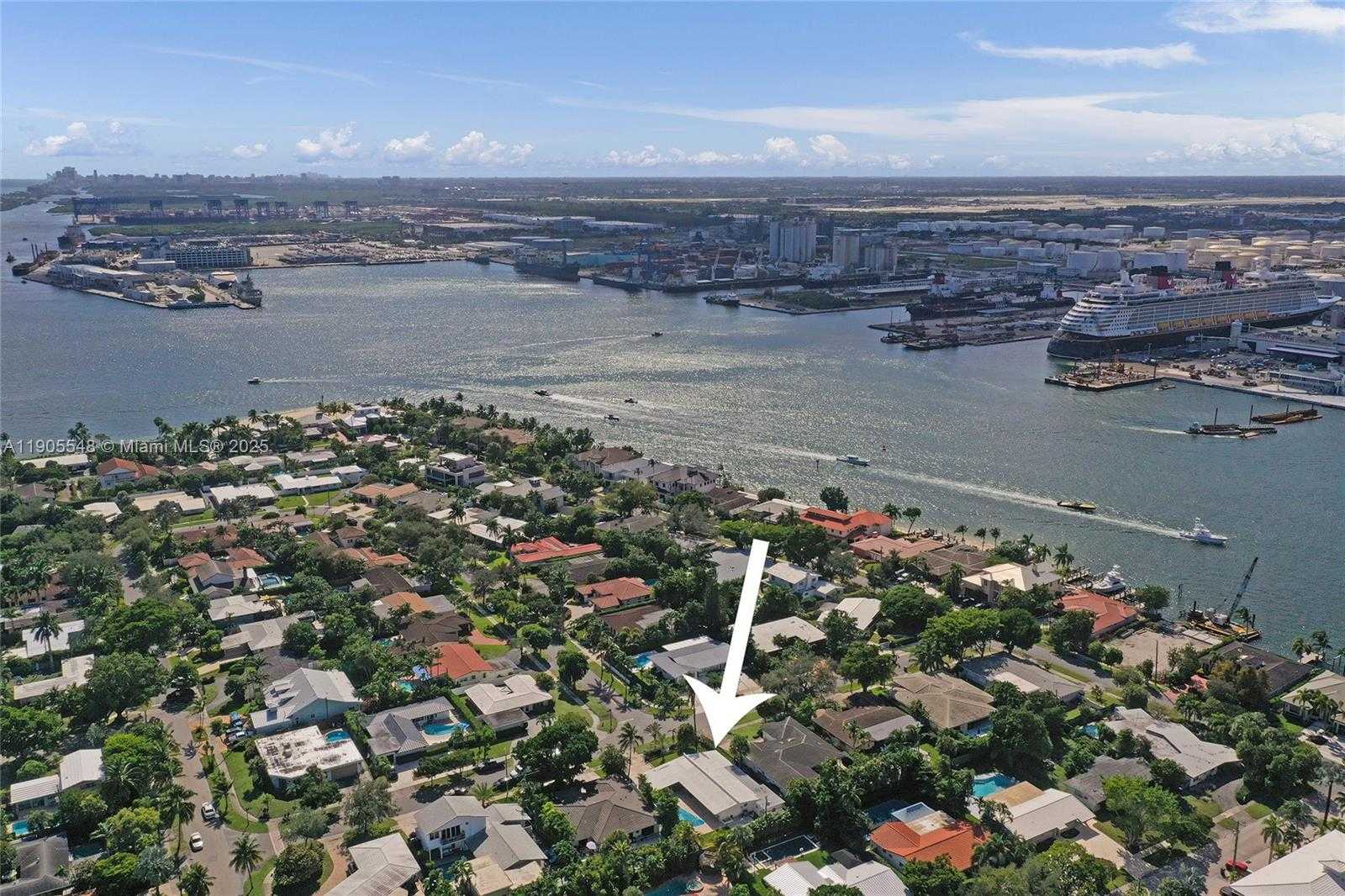 Small Image of 2201 SOUTH EAST 19TH ST, Fort Lauderdale Number 5