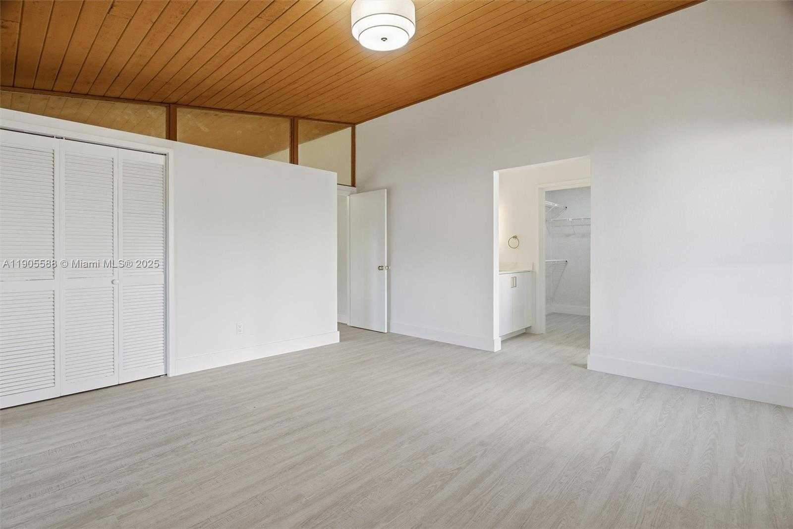 Small Image of 3580 NORTH WEST 73RD AVE, Lauderhill Number 16