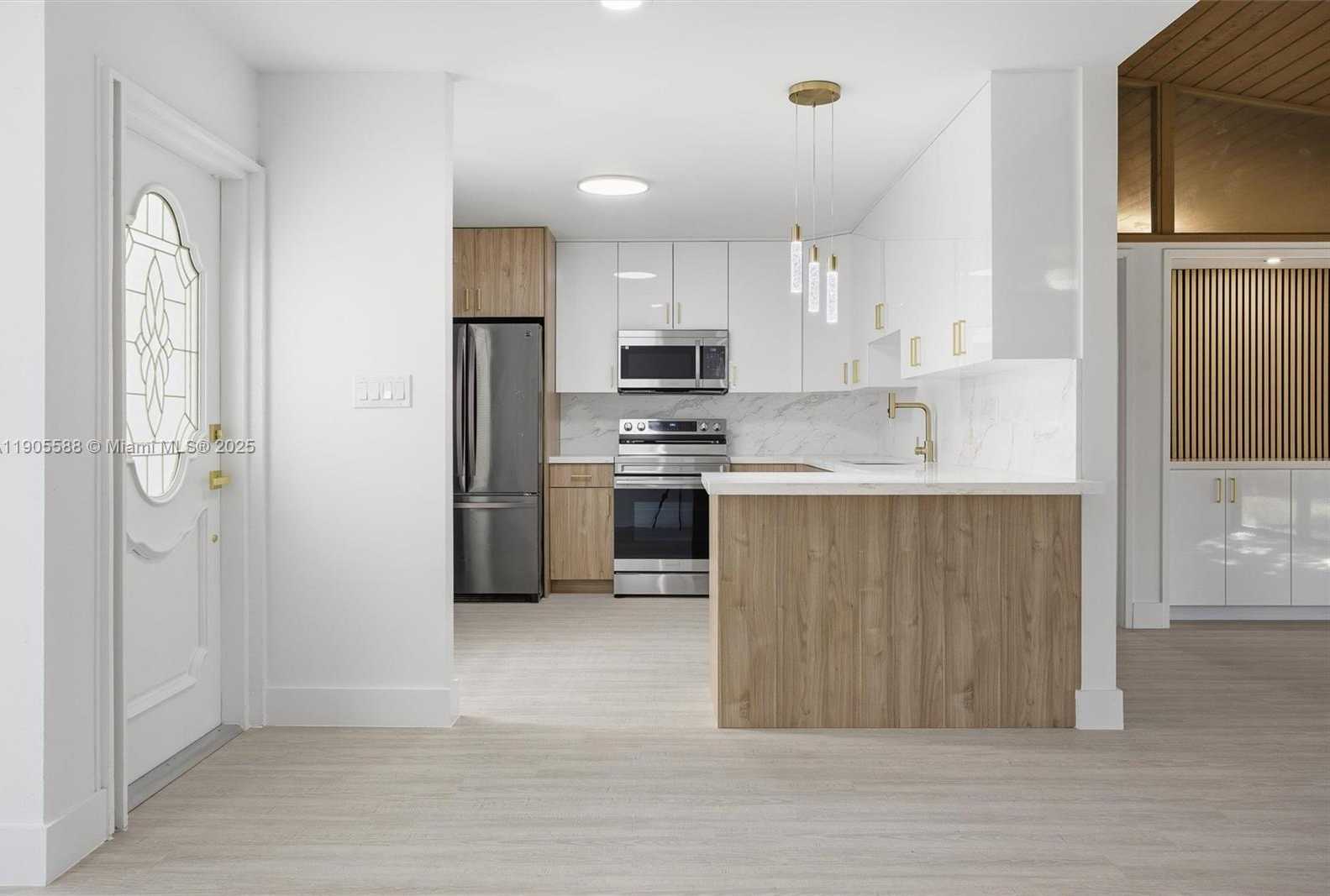 Small Image of 3580 NORTH WEST 73RD AVE, Lauderhill Number 6