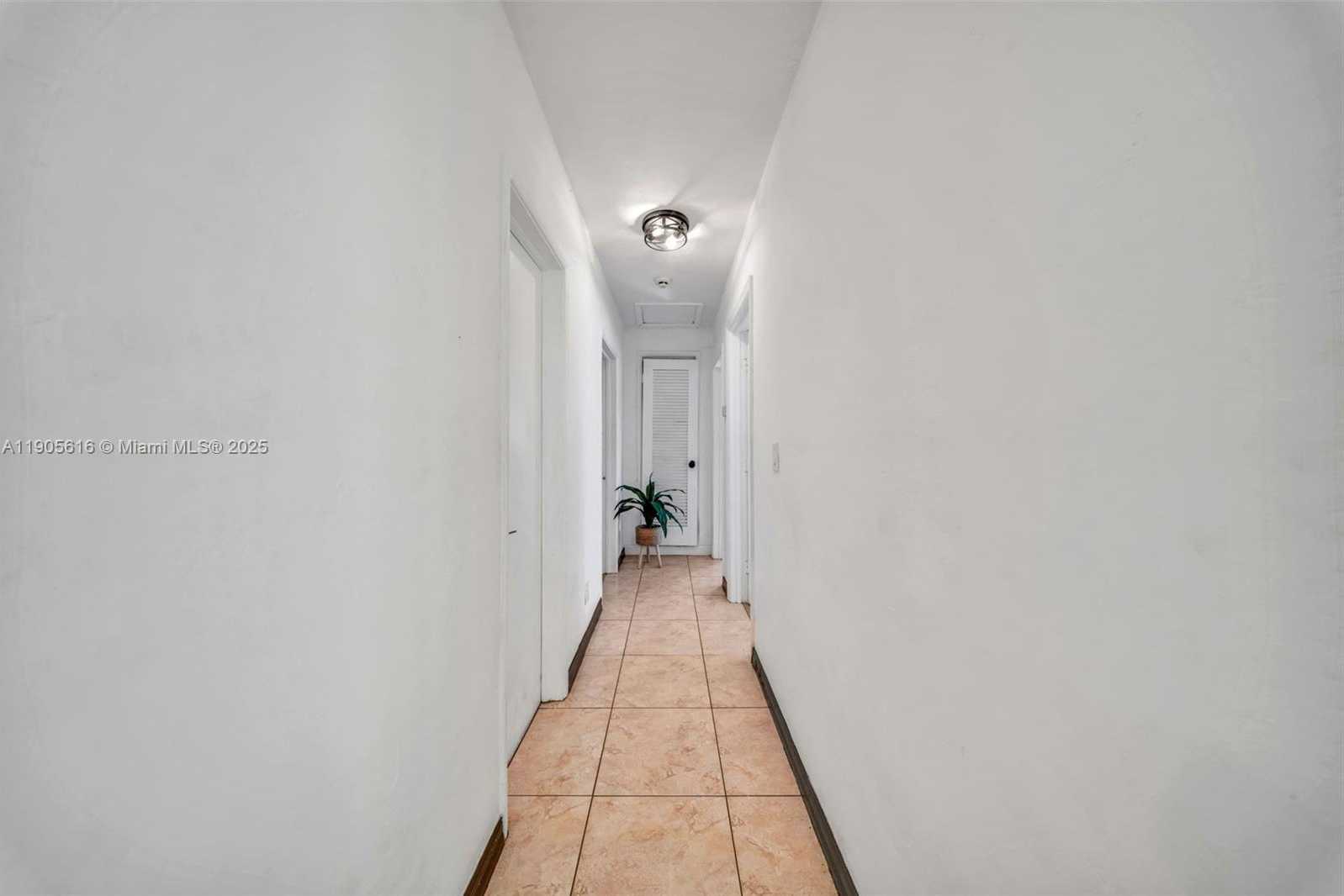 Small Image of 6515 SOUTH WEST 26TH ST, Miramar Number 10