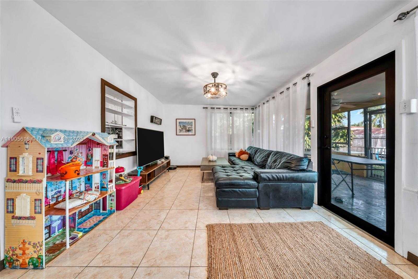 Small Image of 6515 SOUTH WEST 26TH ST, Miramar Number 20