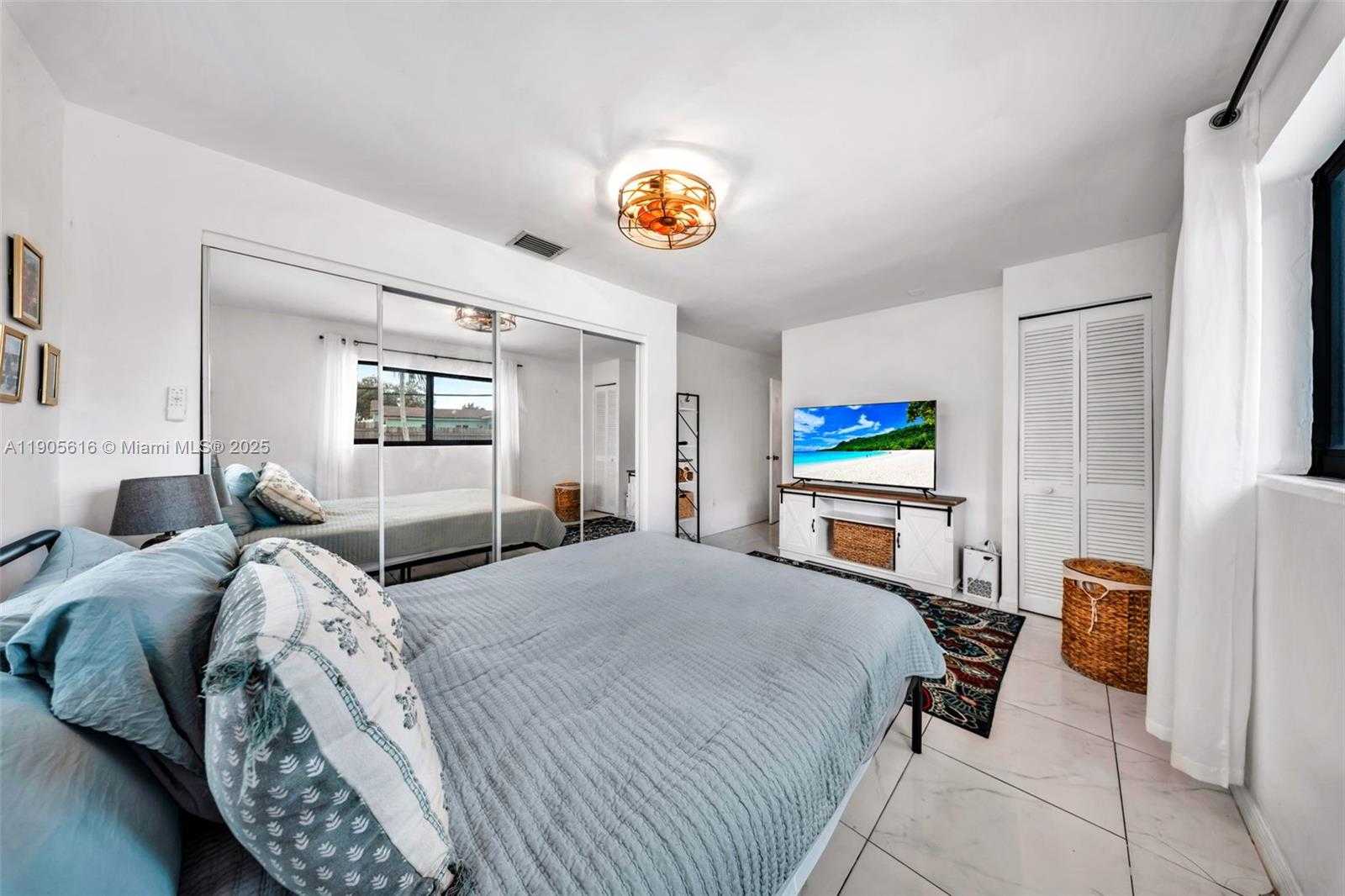 Small Image of 6515 SOUTH WEST 26TH ST, Miramar Number 24