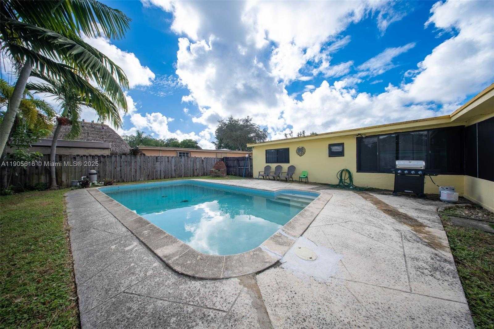 Small Image of 6515 SOUTH WEST 26TH ST, Miramar Number 34