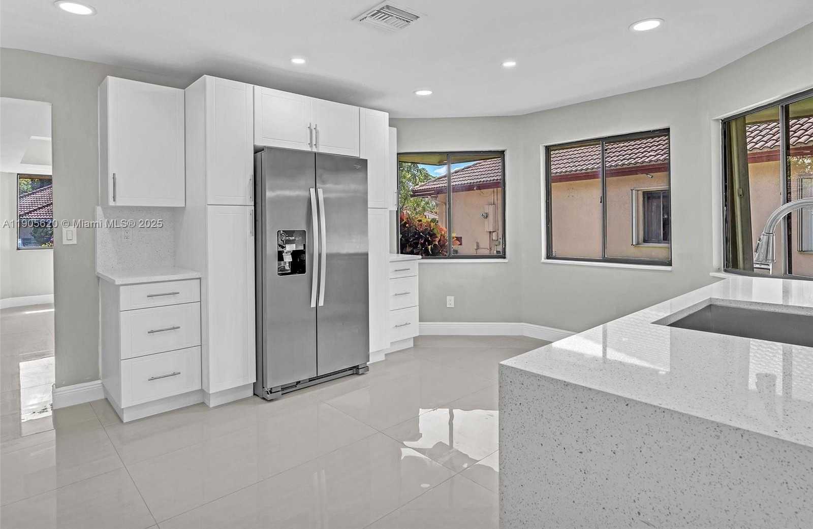 Small Image of 7431 NORTH WEST 39TH ST, Lauderhill Number 10