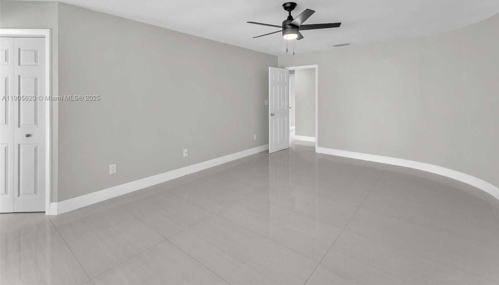 Small Image of 7431 NORTH WEST 39TH ST, Lauderhill Number 25