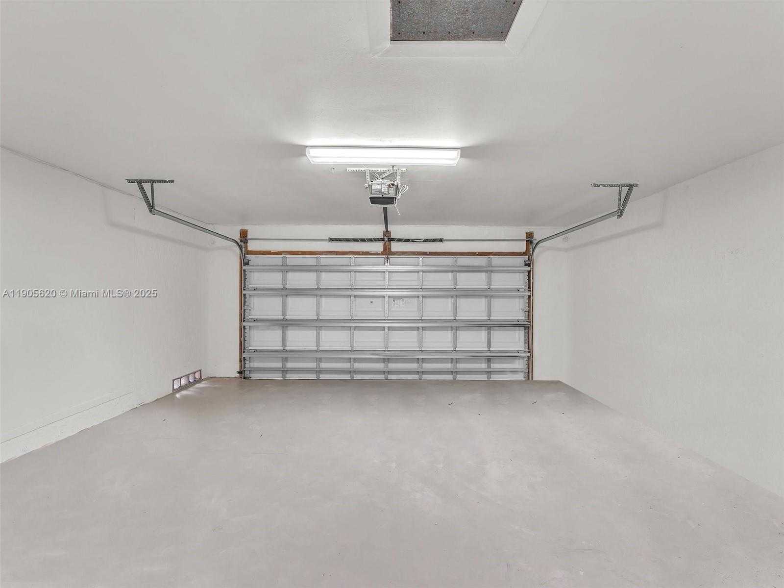 Small Image of 7431 NORTH WEST 39TH ST, Lauderhill Number 39