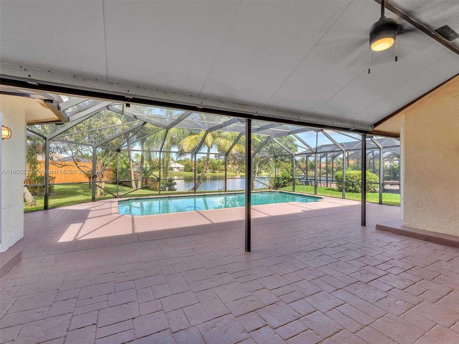 Small Image of 7431 NORTH WEST 39TH ST, Lauderhill Number 40