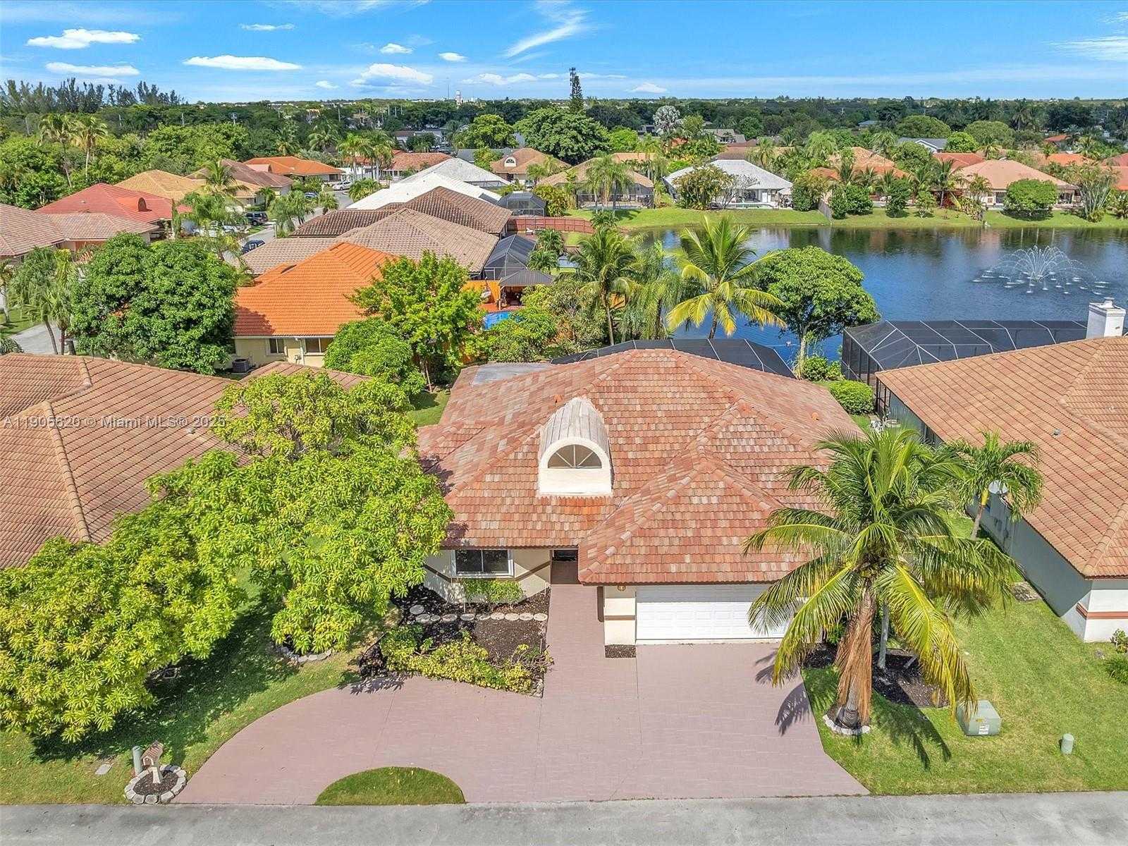 Small Image of 7431 NORTH WEST 39TH ST, Lauderhill Number 7