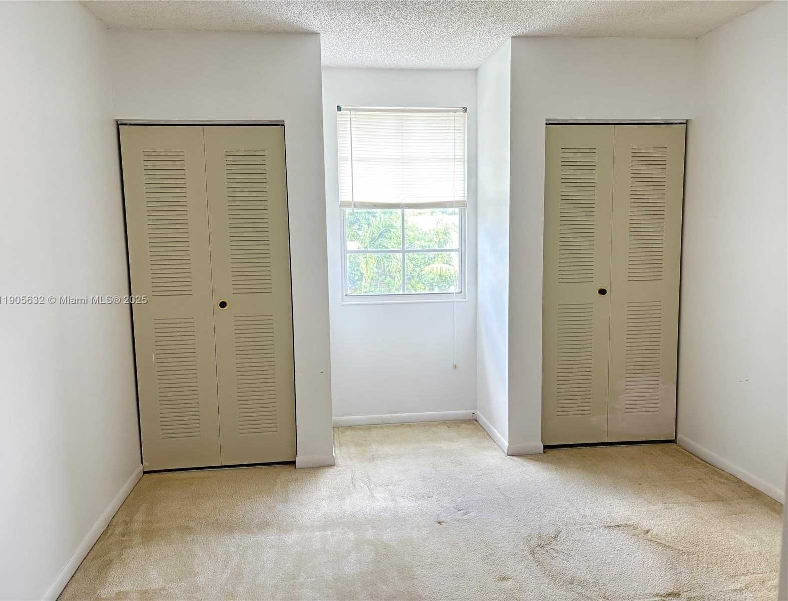 Small Image of 5916 WOODLAND POINT PL, Tamarac Number 10