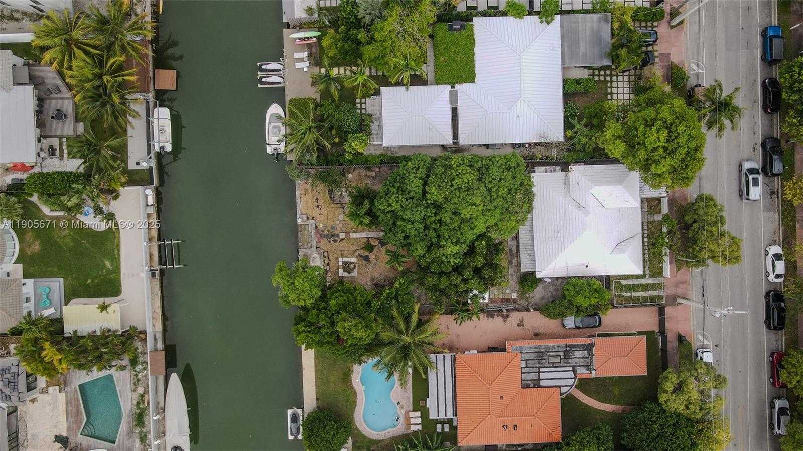 Small Image of 7830 HAWTHORNE AVE, Miami Beach Number 20