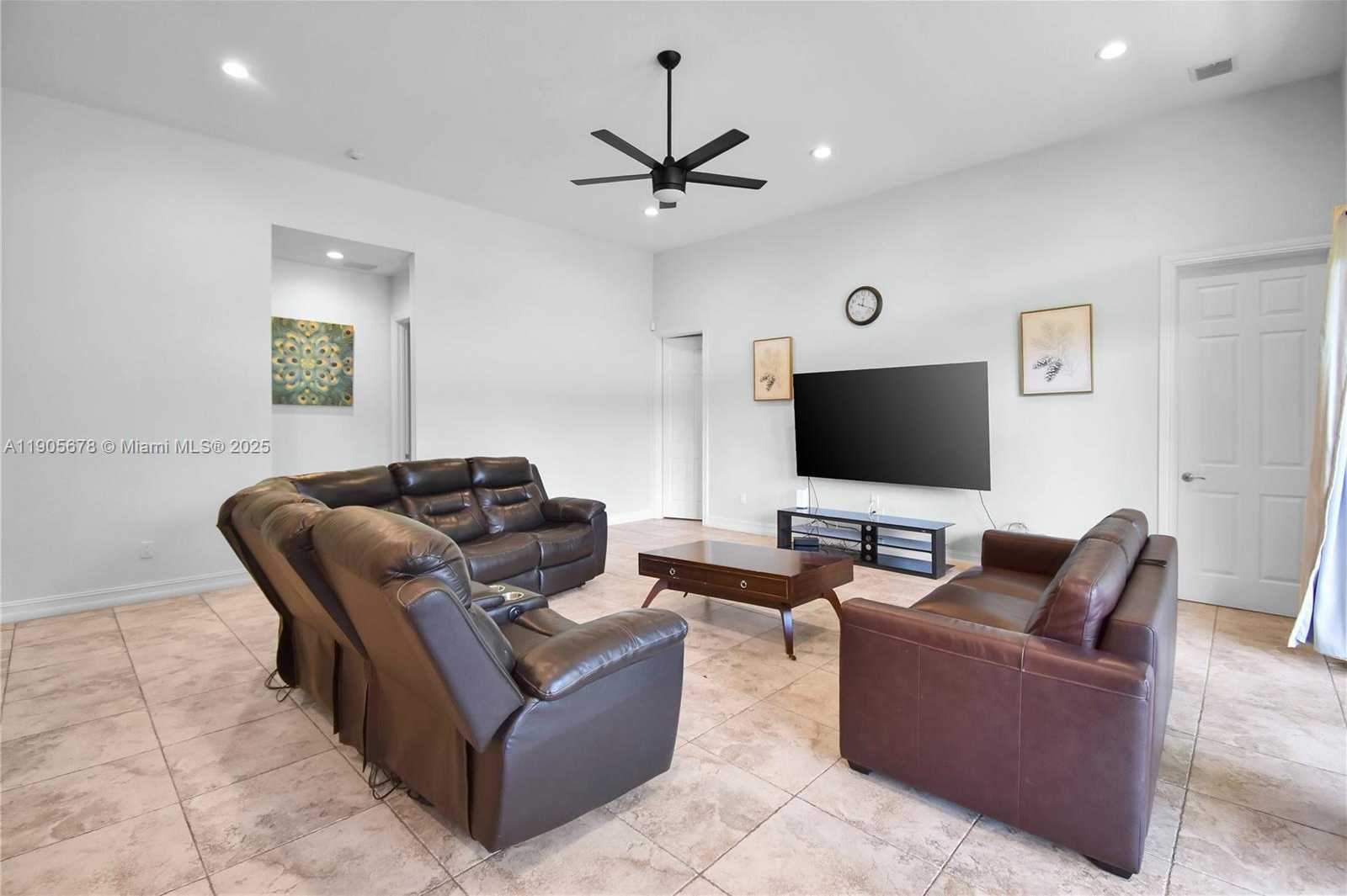 Small Image of 16541 SOUTH WEST 62ND ST, Southwest Ranches Number 11