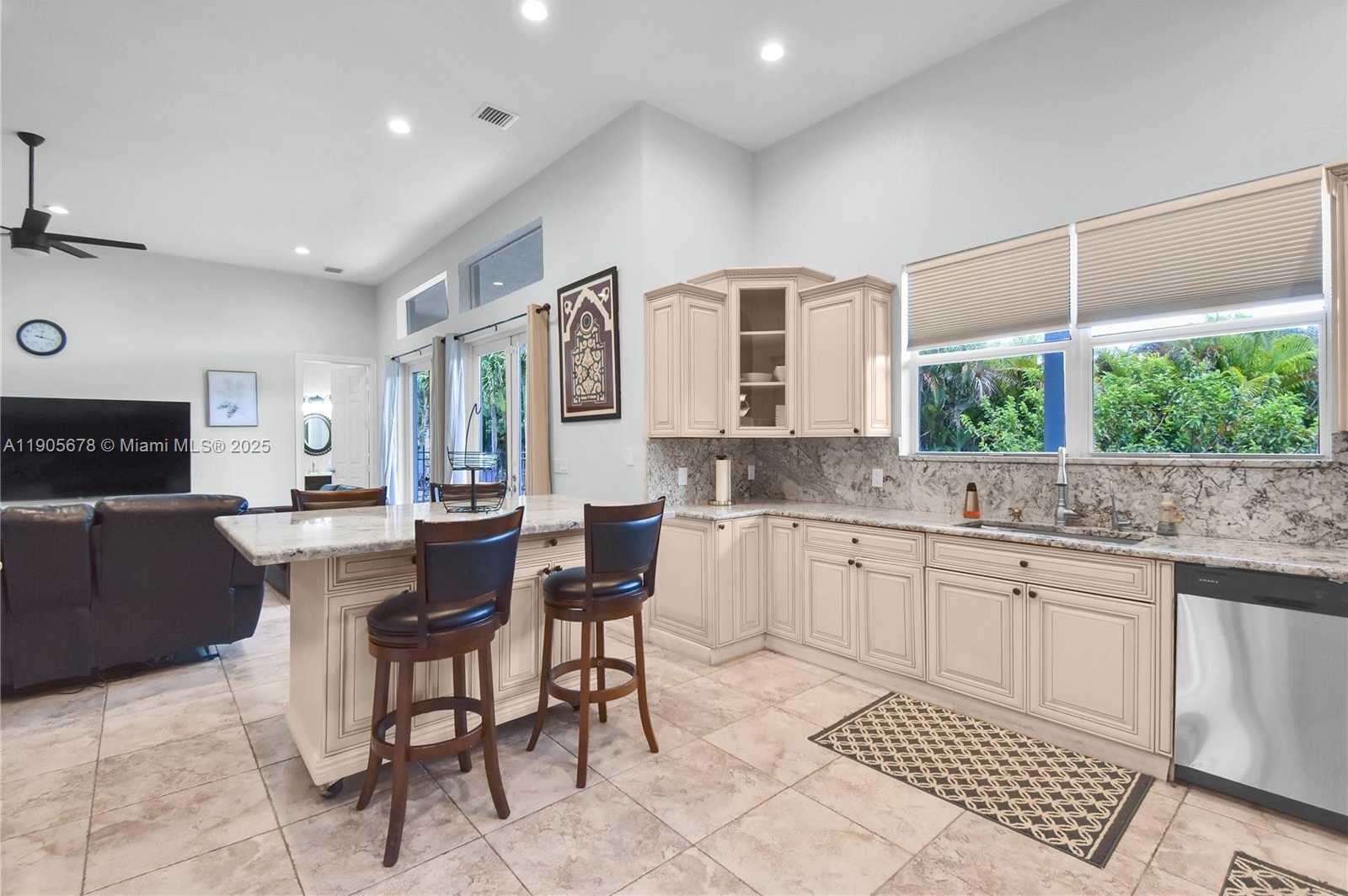 Small Image of 16541 SOUTH WEST 62ND ST, Southwest Ranches Number 12