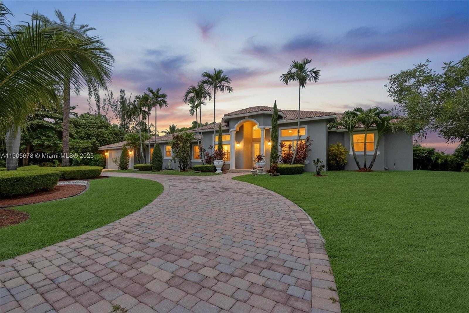 Small Image of 16541 SOUTH WEST 62ND ST, Southwest Ranches Number 2