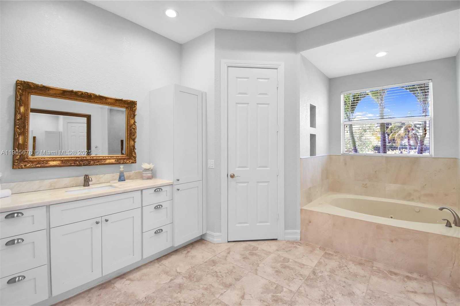 Small Image of 16541 SOUTH WEST 62ND ST, Southwest Ranches Number 21