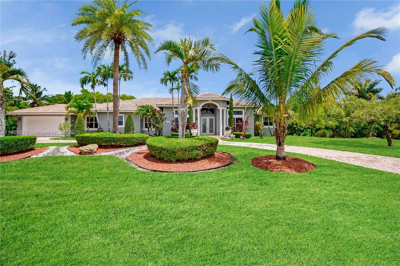 Small Image of 16541 SOUTH WEST 62ND ST, Southwest Ranches Number 33