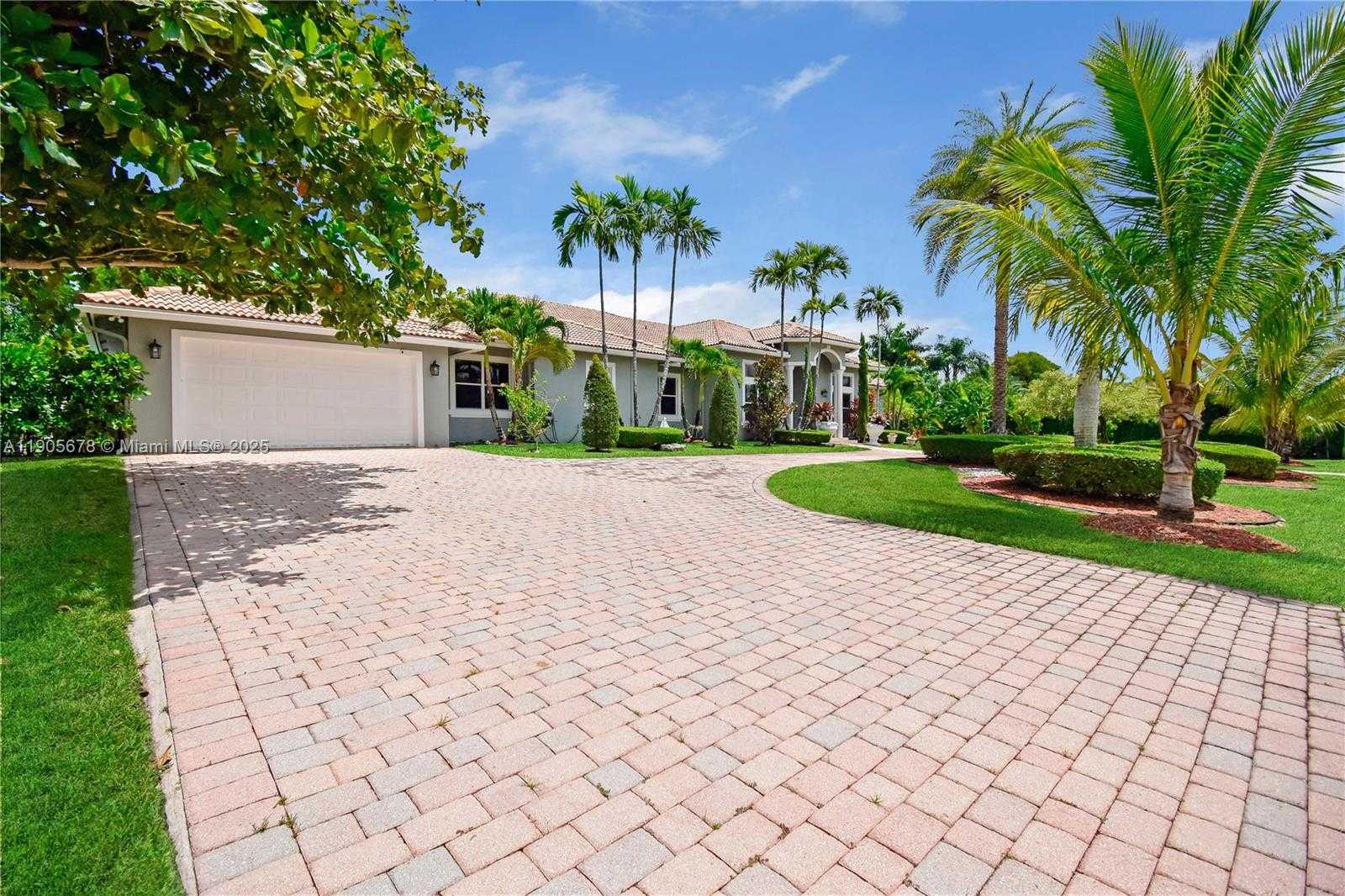 Small Image of 16541 SOUTH WEST 62ND ST, Southwest Ranches Number 34