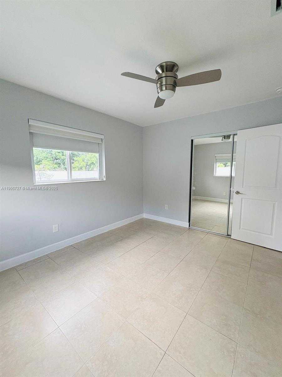 Small Image of 4384 NORTH WEST 202ND ST, Miami Gardens Number 20
