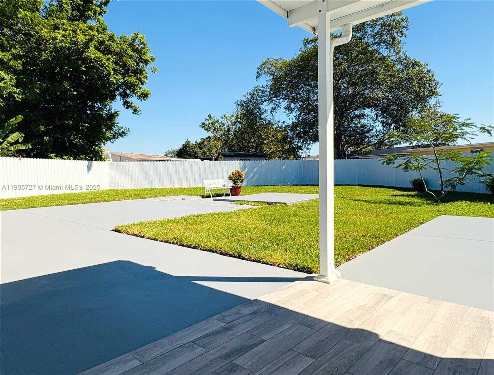 Small Image of 4384 NORTH WEST 202ND ST, Miami Gardens Number 29