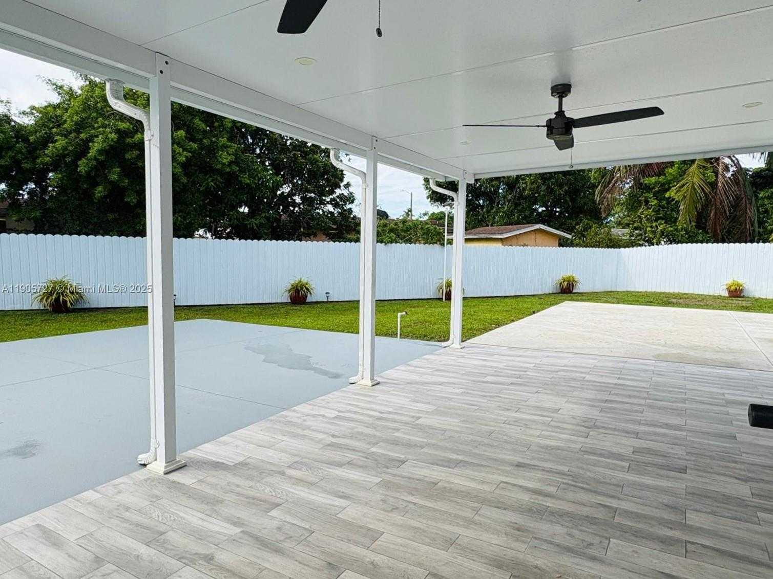 Small Image of 4384 NORTH WEST 202ND ST, Miami Gardens Number 30