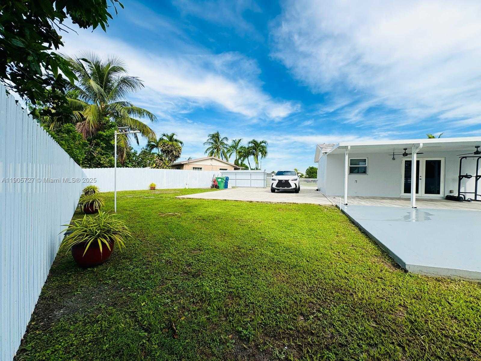 Small Image of 4384 NORTH WEST 202ND ST, Miami Gardens Number 34