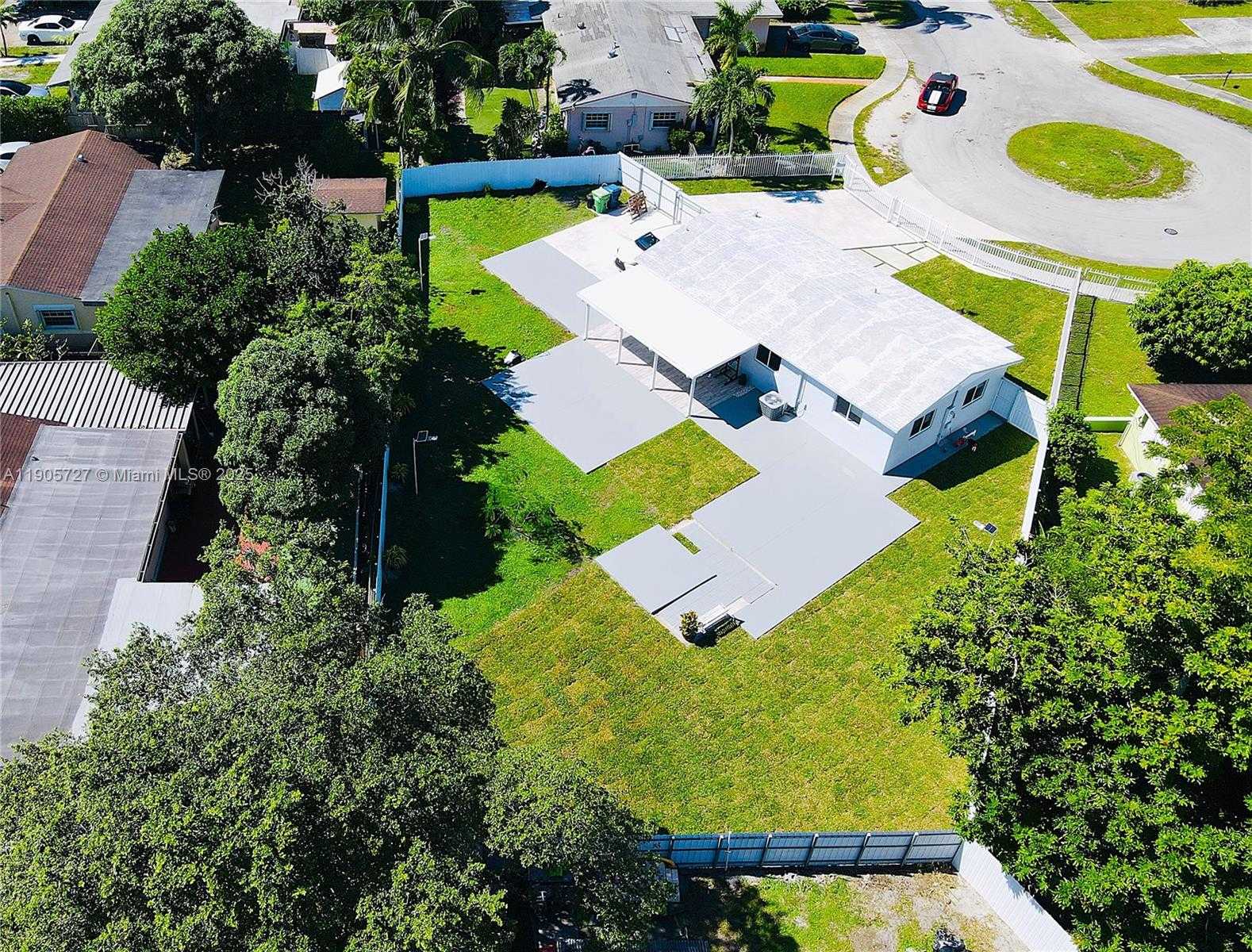 Small Image of 4384 NORTH WEST 202ND ST, Miami Gardens Number 37