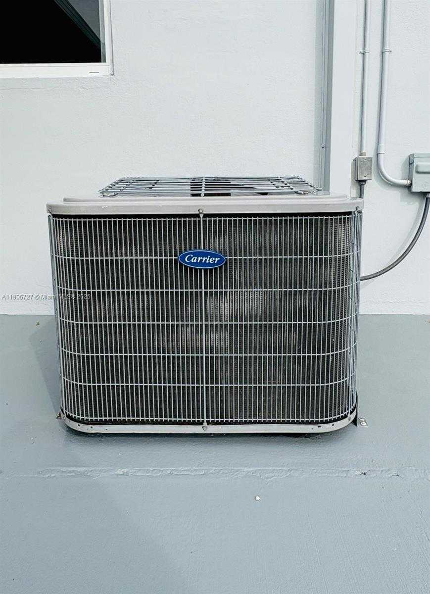 Small Image of 4384 NORTH WEST 202ND ST, Miami Gardens Number 43