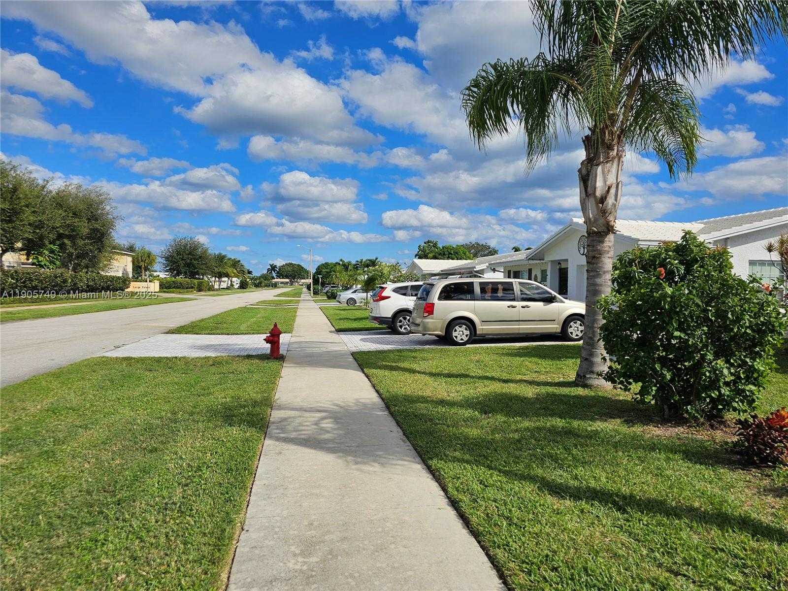 Small Image of 2300 SOUTH WEST 19TH AVE, Boynton Beach Number 21