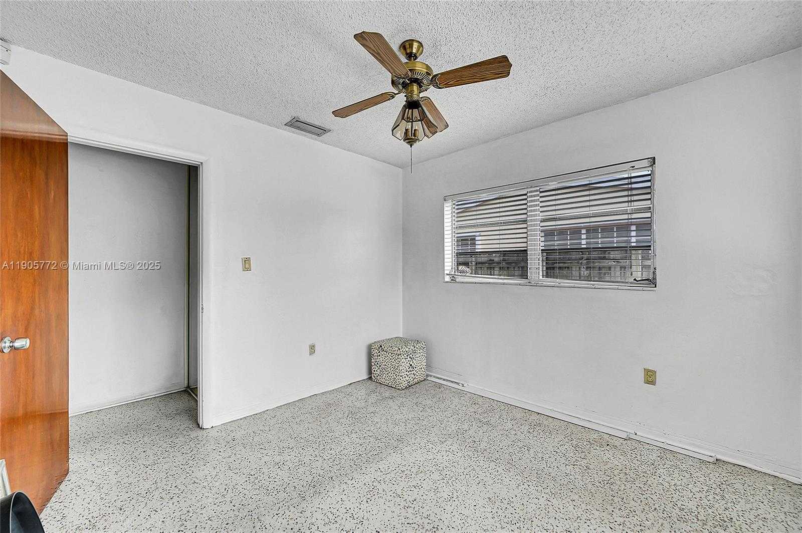 Small Image of 671 EAST 53RD ST, Hialeah Number 19
