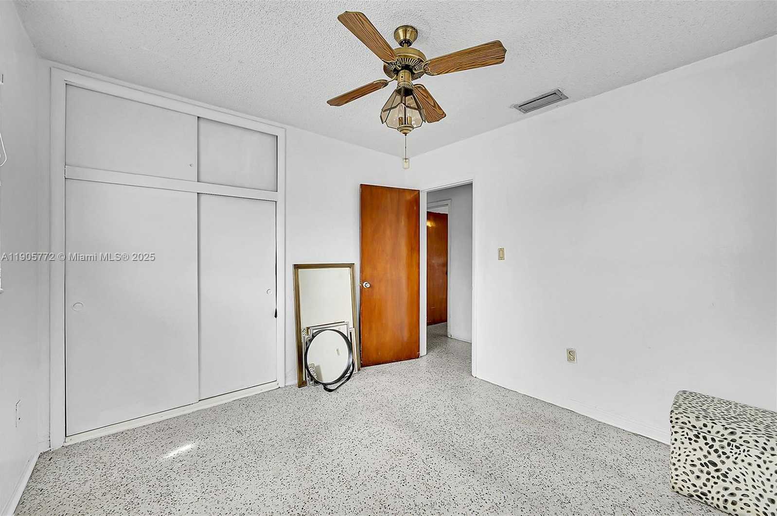 Small Image of 671 EAST 53RD ST, Hialeah Number 20