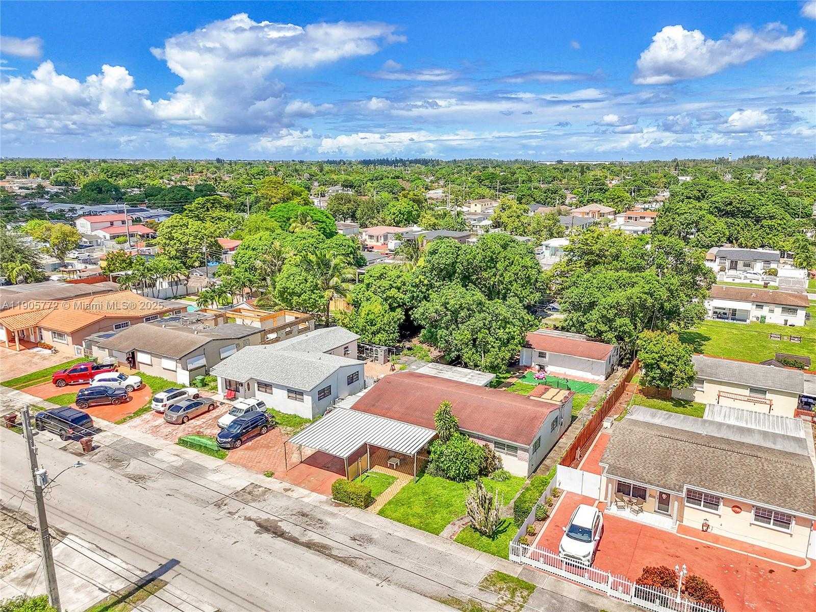 Small Image of 671 EAST 53RD ST, Hialeah Number 44