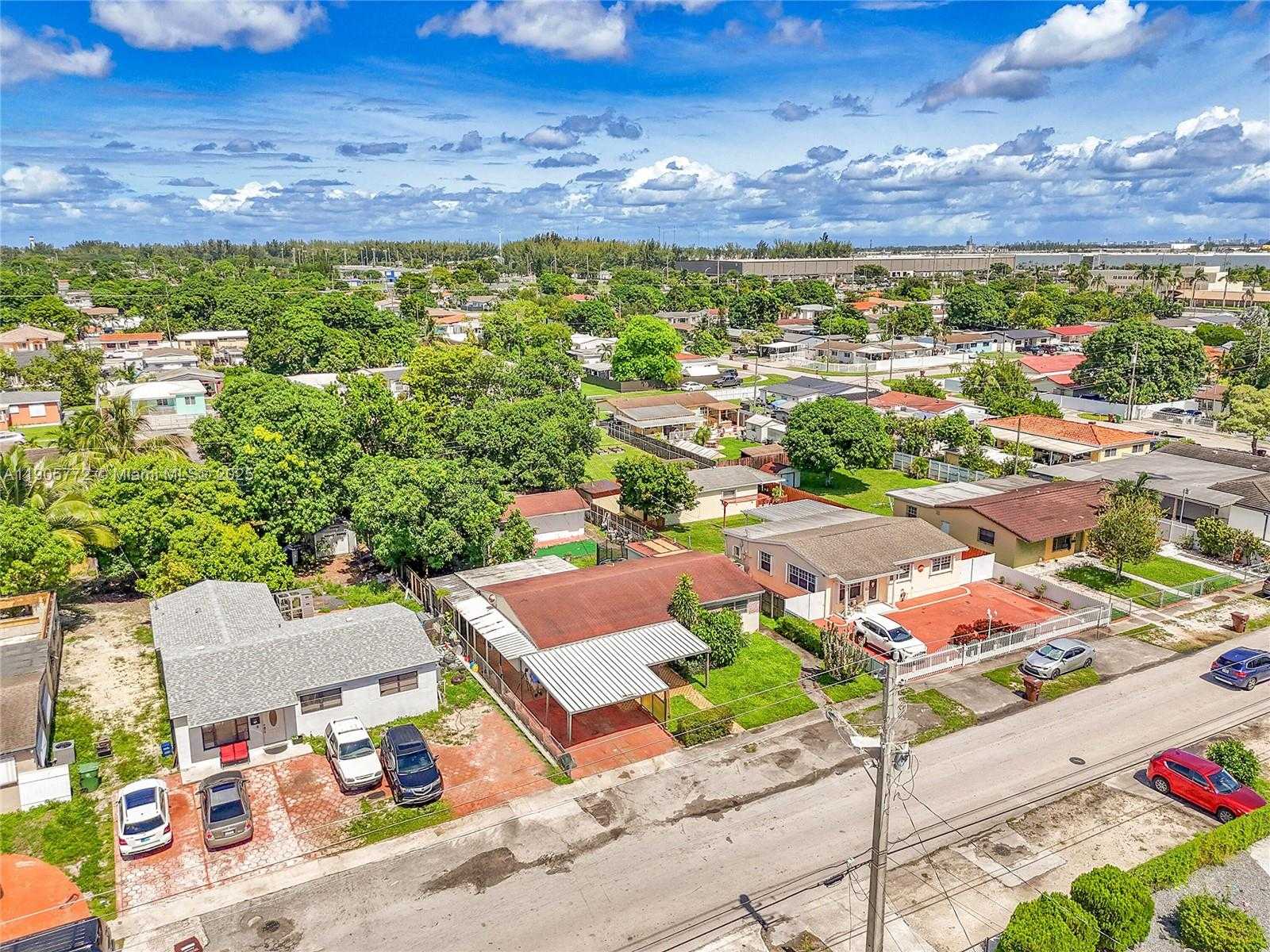 Small Image of 671 EAST 53RD ST, Hialeah Number 45