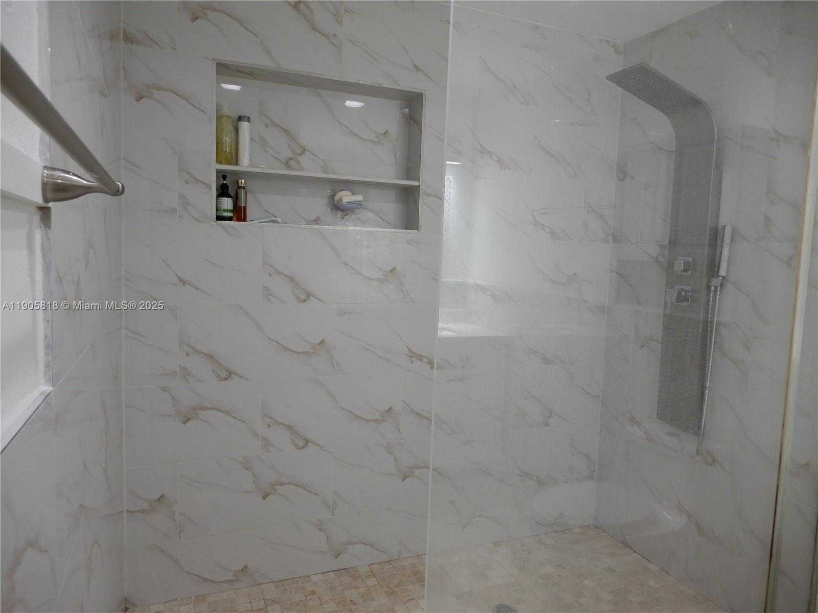 Small Image of 19901 SOUTH WEST 92ND AVE, Cutler Bay Number 12