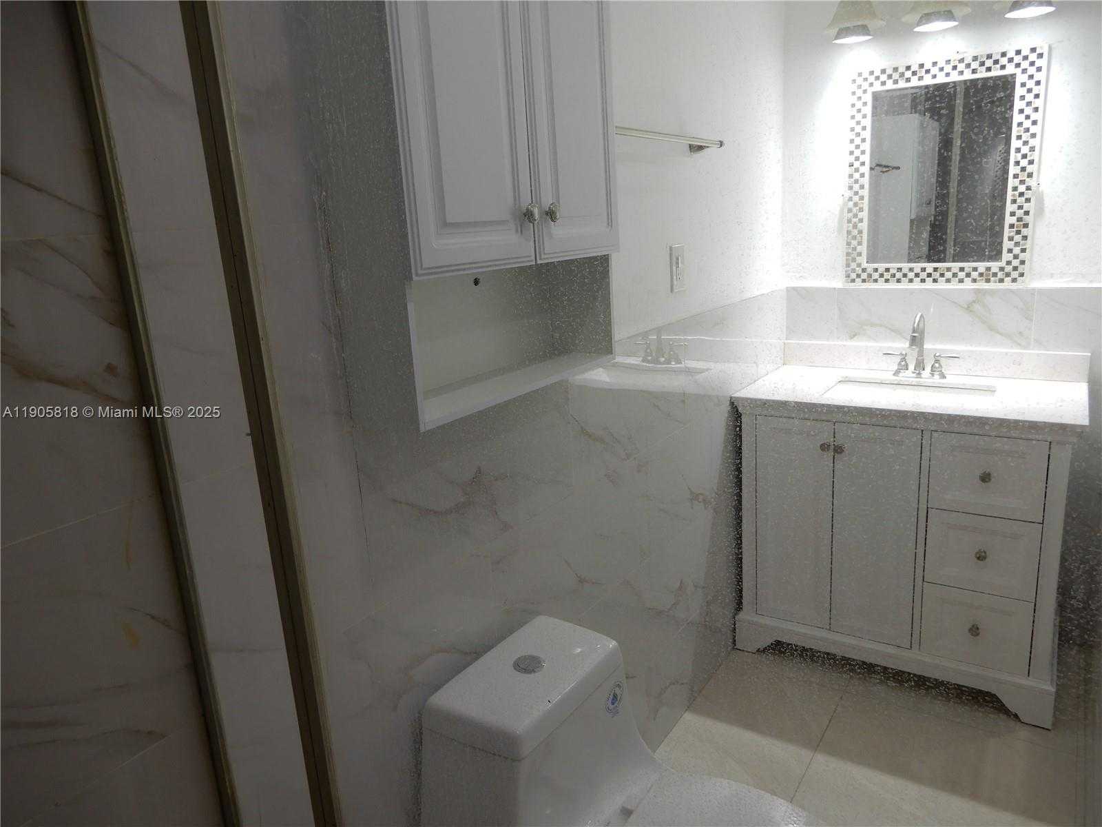 Small Image of 19901 SOUTH WEST 92ND AVE, Cutler Bay Number 13