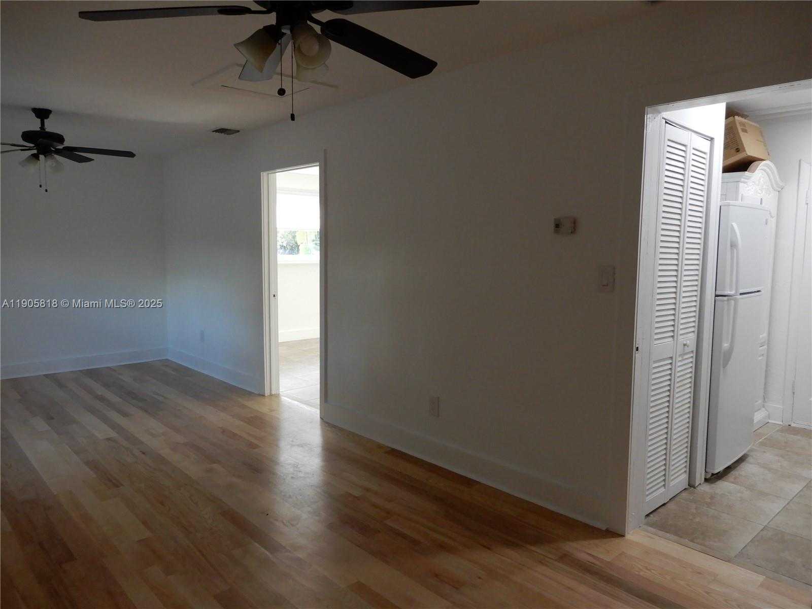 Small Image of 19901 SOUTH WEST 92ND AVE, Cutler Bay Number 15