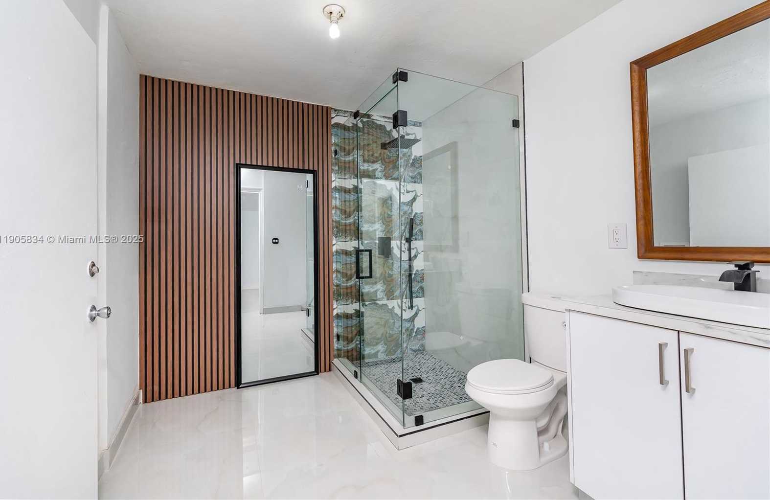 Small Image of 5420 NORTH WEST 182ND ST, Miami Gardens Number 15