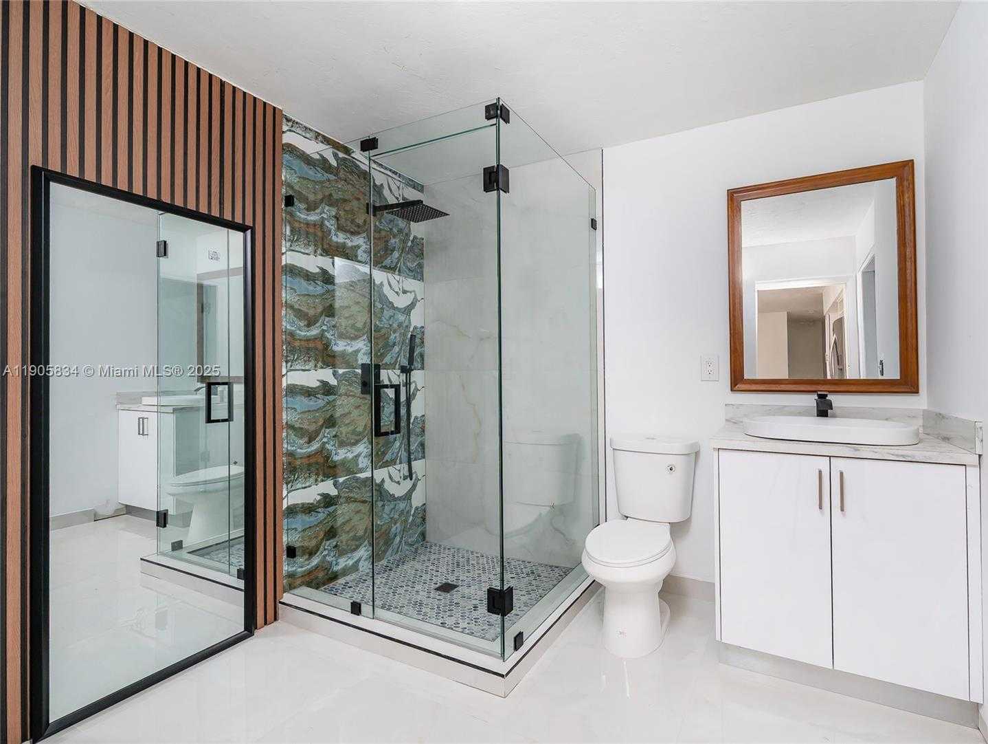 Small Image of 5420 NORTH WEST 182ND ST, Miami Gardens Number 16