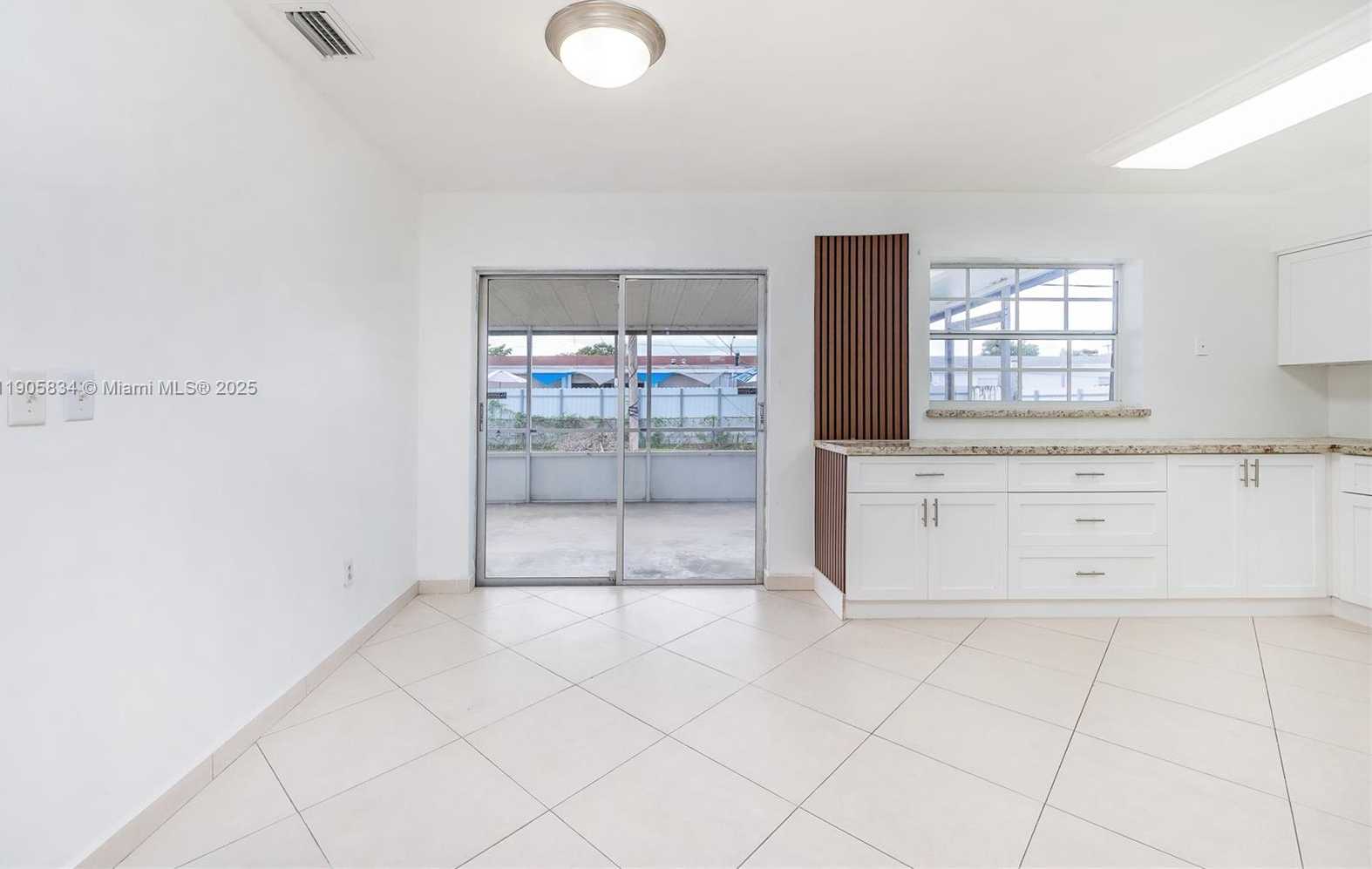 Small Image of 5420 NORTH WEST 182ND ST, Miami Gardens Number 24